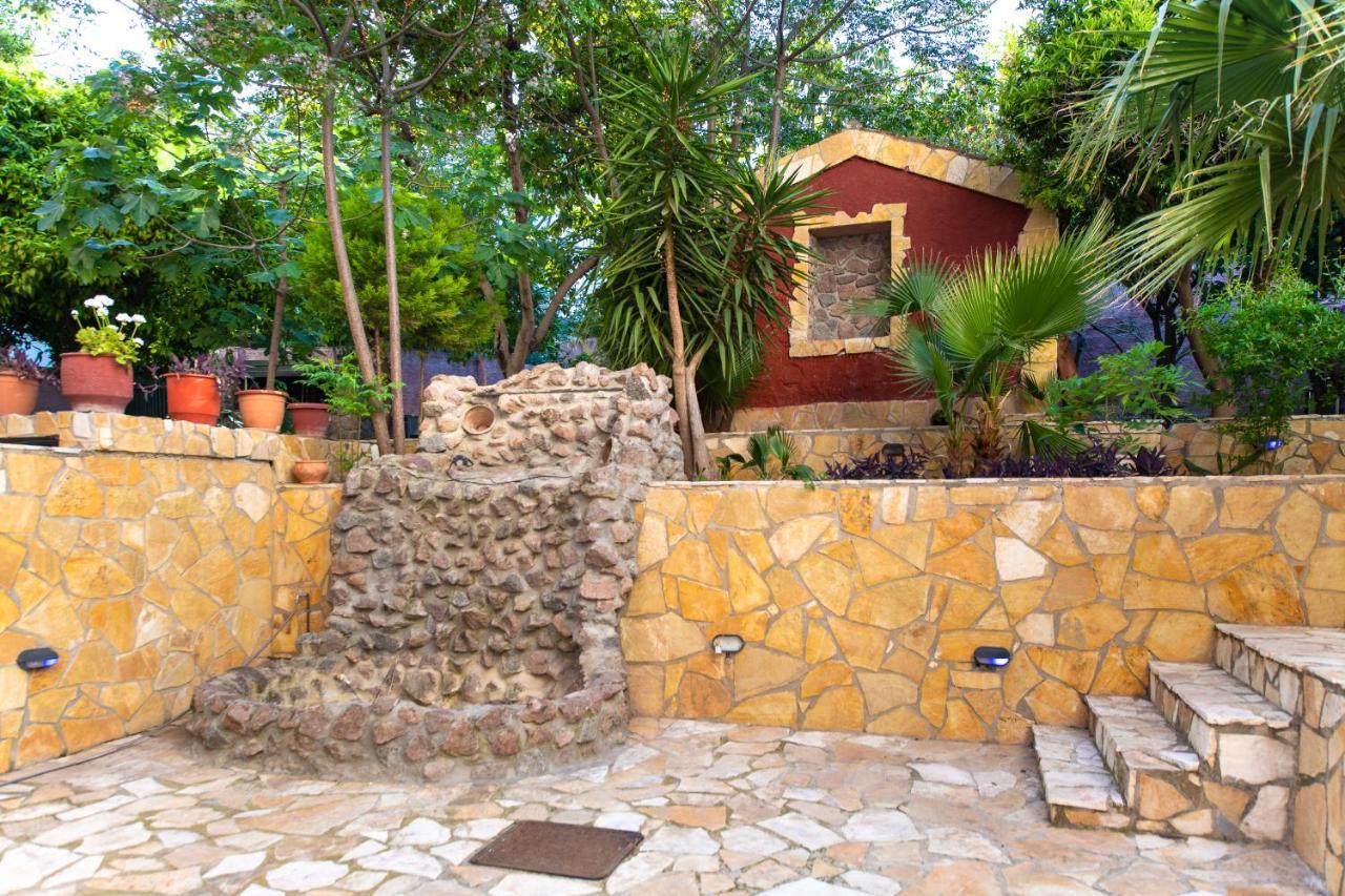 Avra Hotel Méthana المظهر الخارجي الصورة